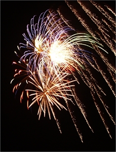 3-D Fireworks - Middlebury